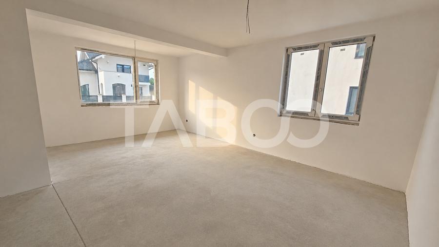 Casa de vanzare 110mp utili 4 camere 2 bai 2 parcari Lidl Arhitectilor