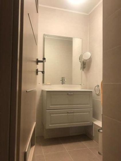 Vand Apartament de 3 Camere Zona Rahova