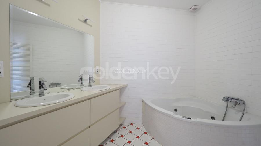 Vila individuala cu 7 camere | gradina matura | 1000mp teren - 16