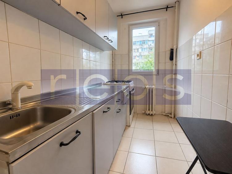 DE VANZARE APARTAMENT 3 CAMERE | ETAJ 6/10 | LUJERULUI | METROU