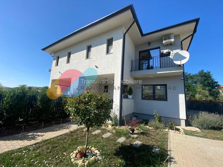 Duplex modern 4 camere, 132 mp, mobilat, utilat-Apahida