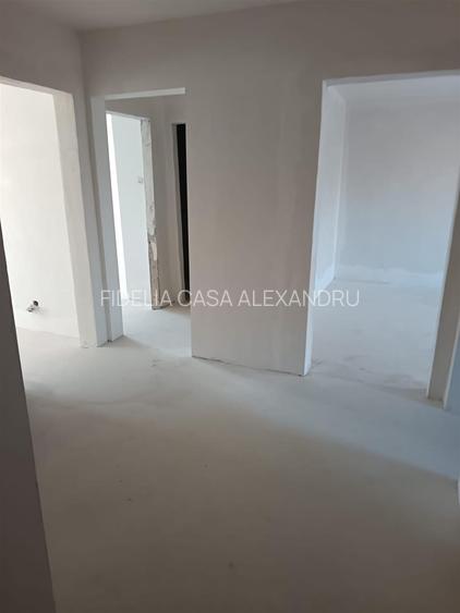 Apartament 4 camere de vanzare Centru - 4