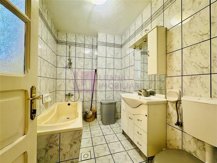 Apartament la casa | 110 mp | 2 bai | Strand | terasa 60 mp si curte