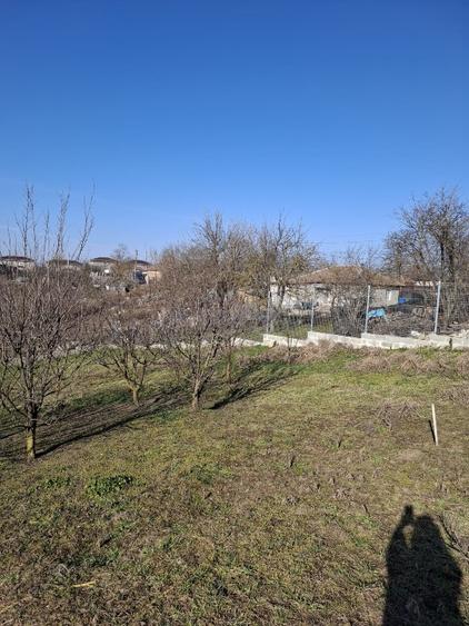 Teren 2.050 mp cu casă și proiect aprobat | Acces din două străzi | Negru Vodă