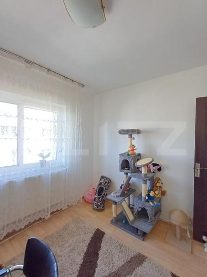 Apartament 3 camere, 74 mp zona centrala in Campia Turzii