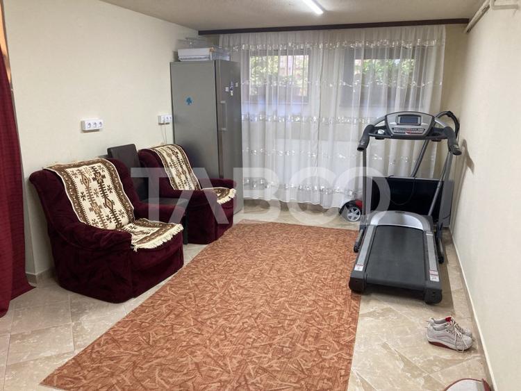 Casa individuala cu 7 camere de vanzare in Sibiu zona Selimbar