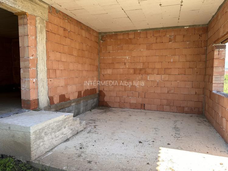 Casa noua la Rosu cu 4 camere teren aferent 386 mp cu toate utilitatile - 3