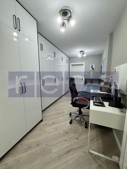 VANZARE 4 CAMERE | TERASA 20MP | ZONA DECEBAL