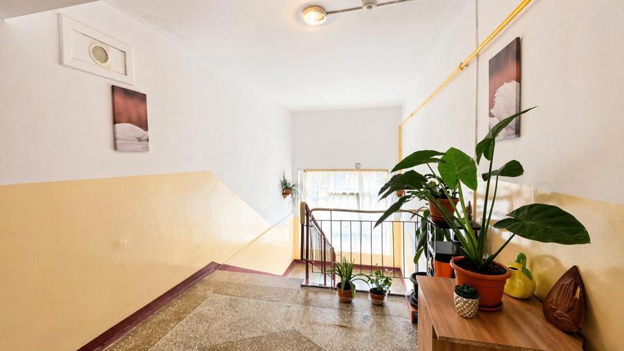 Apartament 2 camere decomandat | luminos | etaj 4/4 | Bisericii Romane