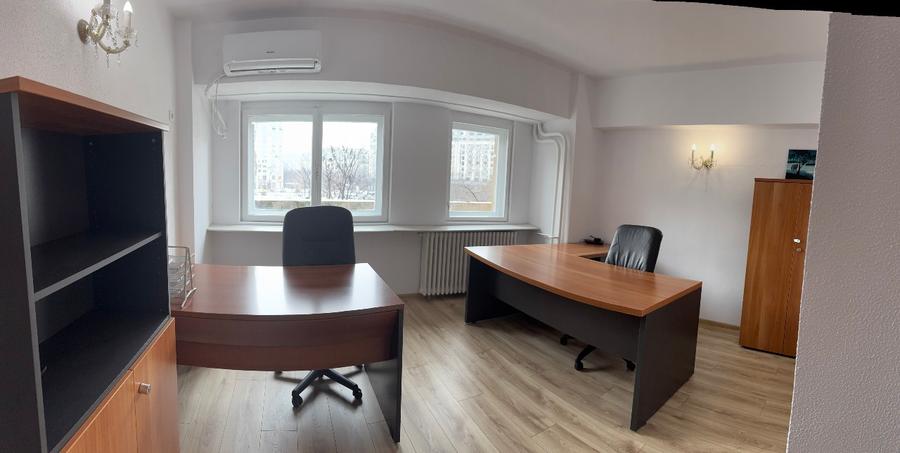 Spatiu de birou  premium  3 camere  etaj 1 Piata Alba Iulia, vedere spre piata.