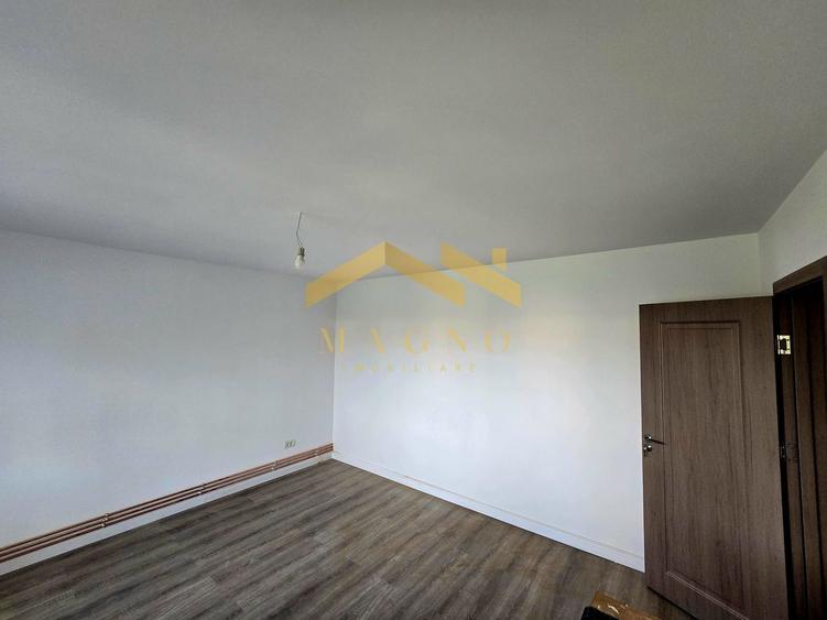 Apartament cu 4 camere de vanzare, Zona Malul Muresului/Praporgescu