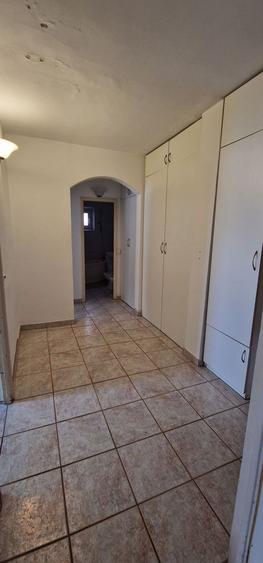 Apartament doua camere decomandate, zona gara.