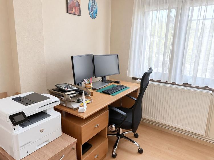 De vanzare apartament cu 2 camere, Siderurgistilor Vest, et. 4, 68.000 euro