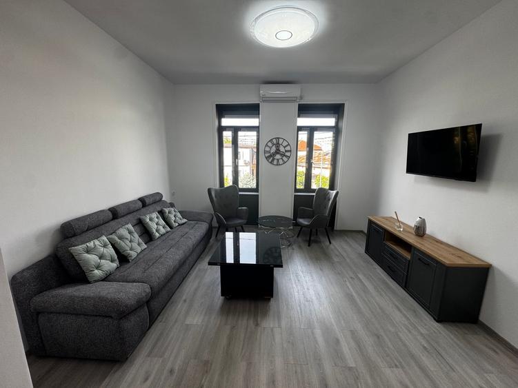 Tineretului | 3 camere decomandat | Renovat integral 2026 | 2 băi