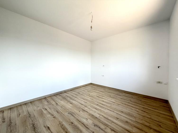 Casa individuala 4 camere, 125 mp utili, 623 mp teren - Dumbravita