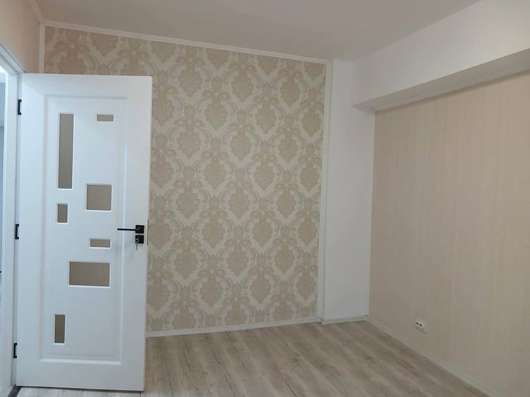 Apartament 3 camere de vanzare Pacii