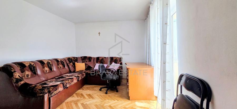 Apartament 3 camere, 2 bai, balcon, zona UMF