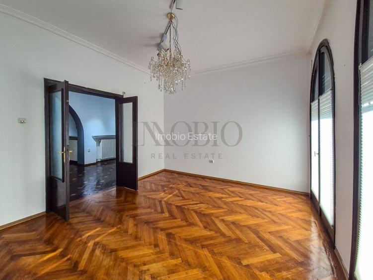 Eleganță autentică în Dorobanți | Vilă interbelică cu grădină - 2