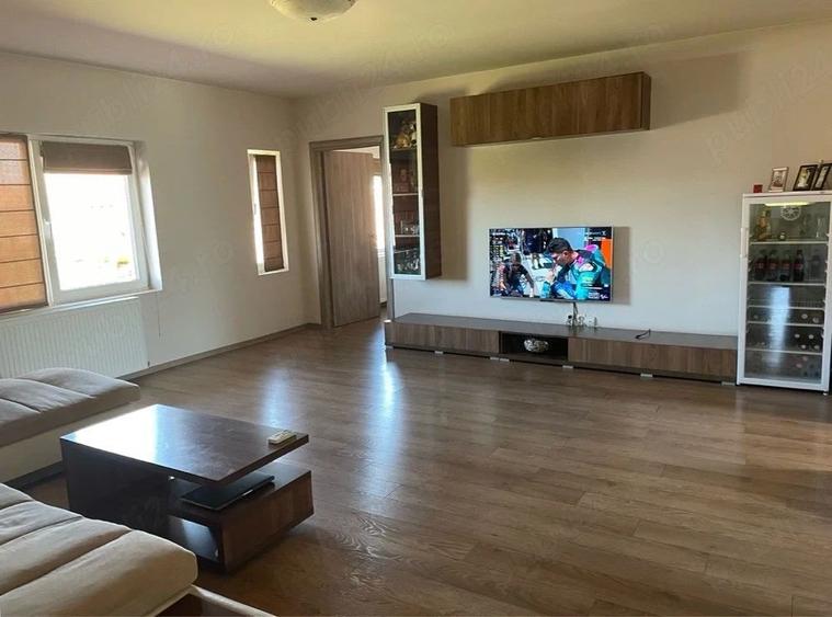Apartament cu 3 camere,de inchiriat,in Dumbravita
