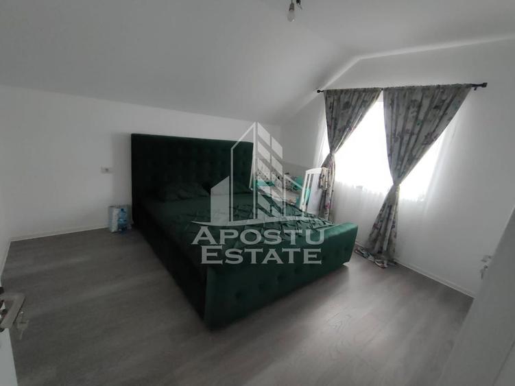 Duplex despărțit prin camera tehnica in Bucovat