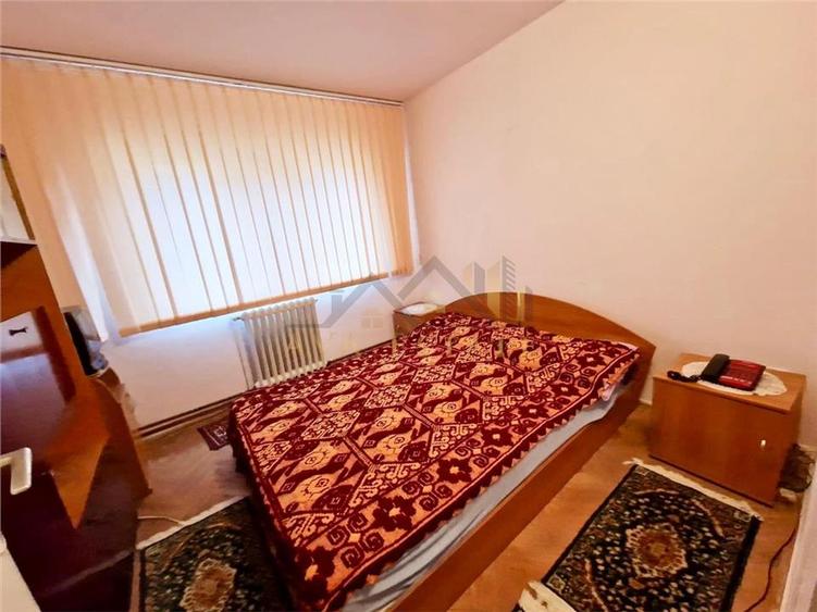 Apartament 3 camere, semidecomandat, et.3, 69 mp-Zona Girocului
