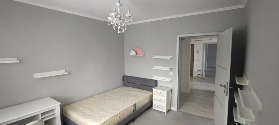Apartament modern cu 3 camere de închiriat în Vasile Aaron – Strada Negoveanu