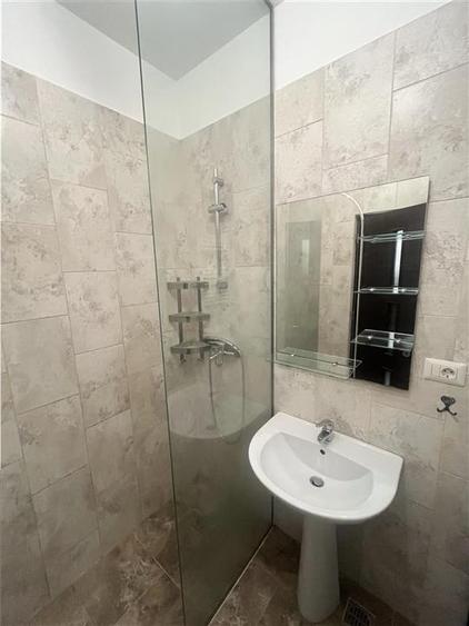 Apartament 2 camere zona PARCUL CIRCULUI-STEFAN CEL MARE