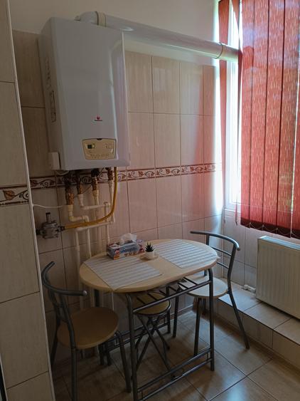 Garsonieră călduroasă si primitoare