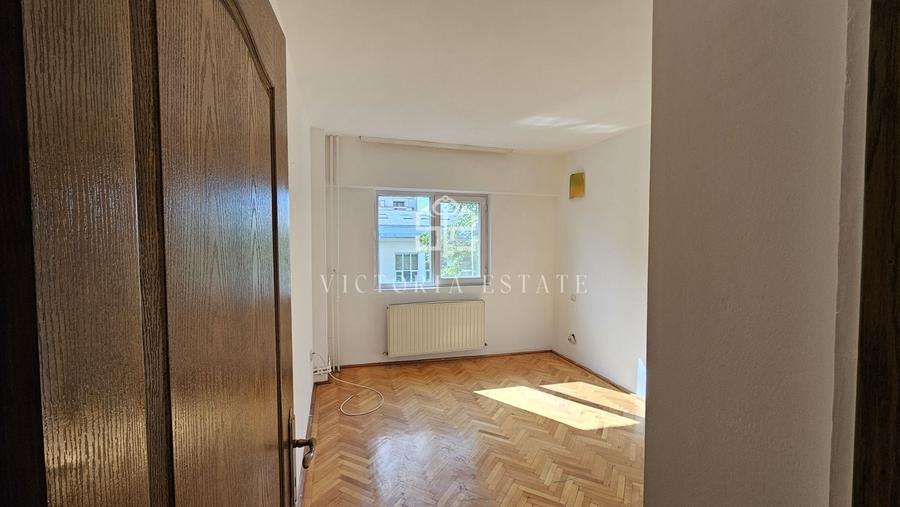 Apartament de vanzare, 3 camere decomandat.Republicii