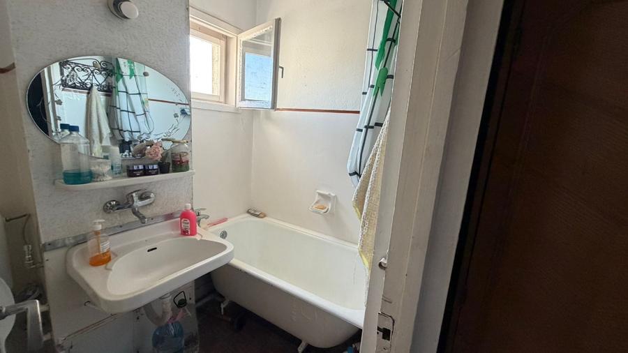 Apartament 2 camere luminos, zonă liniștită Vlaicu – mobilat, ideal investiție
