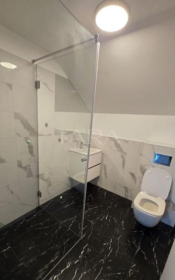 Casă individuală renovată complet, 5 dormitoare, Dâmbul Rotund