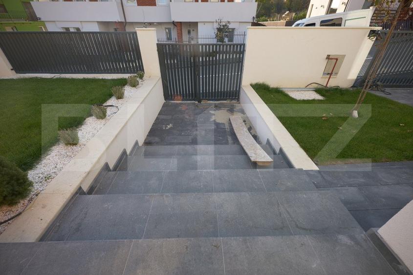 Vila Smart Home. Cu panouri solare, 4 dormitoare, birou si sauna.