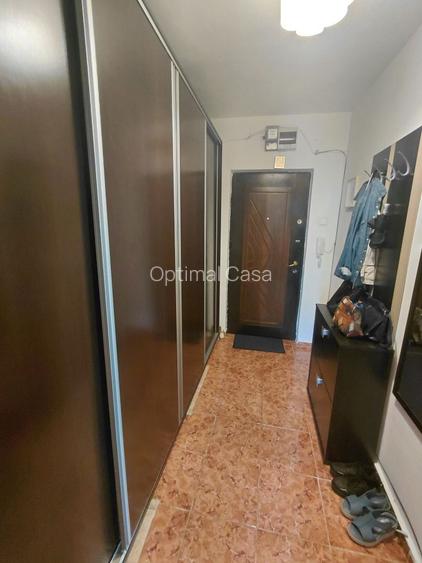Masina de Paine(Obor),2 camere ,etaj 7/10, - 11