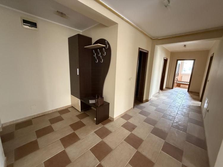 APARTAMENT 3 CAMERE + DRESSING | ETAJ 1 | PARCARE