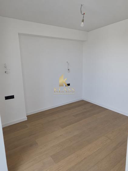 Studio Dublu | Etaj 3/21 | Corp C | One High District | Loc de Parcare Inclus