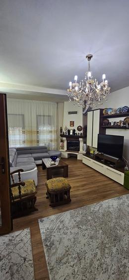 Casă individuală 5 camere – Ghiroda, vatră veche | teren 506 mp, lângă parc
