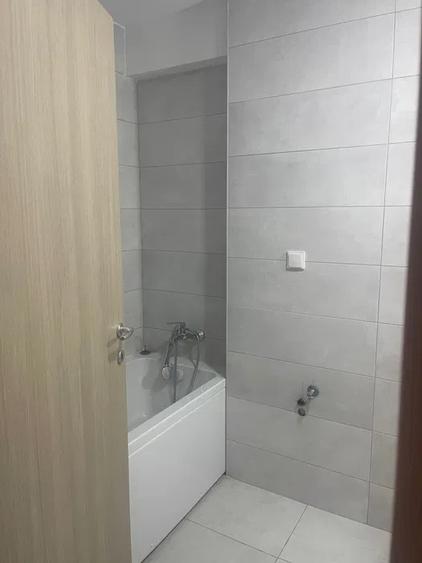Apartament 2 camere CENTRAL ADRESS, centrala proprie si loc de parcare subetran