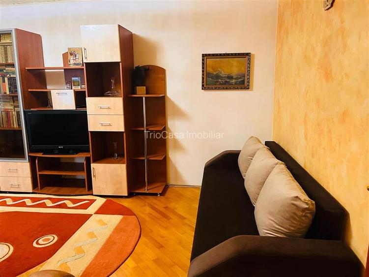 Apartament primitor 2 camere, George Enescu - zona Liceul Energetic