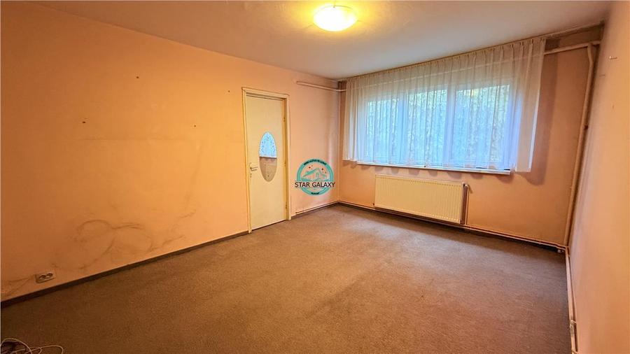 Vand apartament cu 2 camere in Cartierul Dambu, bloc izolat