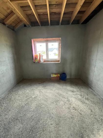 Casă de vânzare | Burdujeni | 200 mp utili | 7,7 Ari