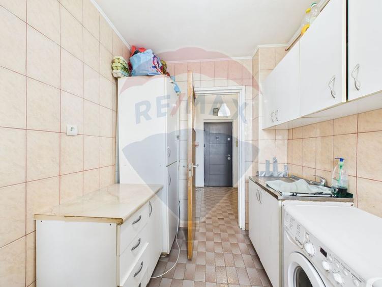 Apartament cu 2 camere de vanzare - Zona Alexandru Obregia