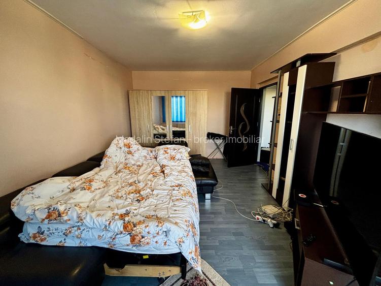 VANZARE APARTAMENT 2 CAMERE DECOMANDAT ZONA MALU ROSU, PLOIESTI - 2