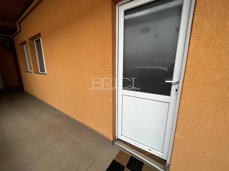 Garsoniera, cu terasa, parcare in strada, zona Grivitei