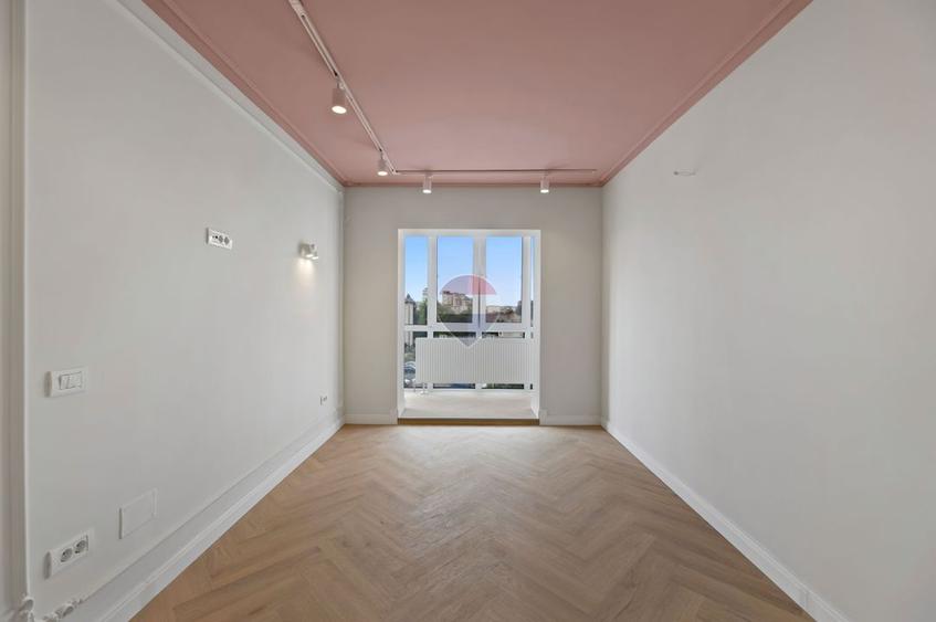 Apartament cu 3 camere Piata Mica