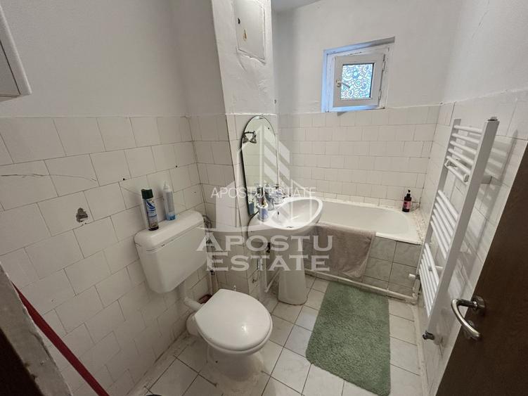 Apartament la etaj interemediar, 3 camere, 55 mp, Zona Girocului - 5