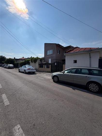 Casa Renovata si Mobilata Complet - Pozitionare Excelenta - Aproape de Delfinari