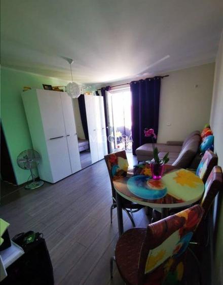 Bloc nou.Doua camere.La asfalt. Mobilat. Zona Hotelului IQ. - 4