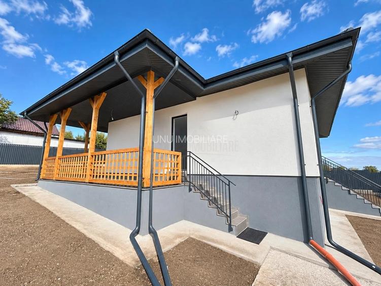Casă individuală Chicerea, Tomești – 104,5 mp utili, teren 650 mp, Living+3 dormitoare, încălzire în pardoseală, panoramă superbă – 185.000 € - 6