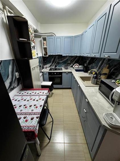 Apartament 3 camere demisol Gloriei Damaroaia Bucurestii Noi 0 comision