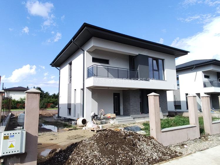 FARA COMISIOANE Vila TOP cu 5 camere 3 bai P+1 cu 2 placi beci mare la cheie - 36